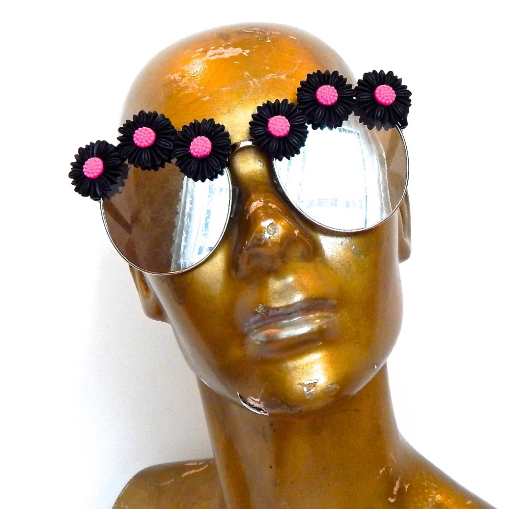 GASOLINE GLAMOUR WICKED GARDEN JUMBO ACID COCO GLASSES 🌸🌸🌸